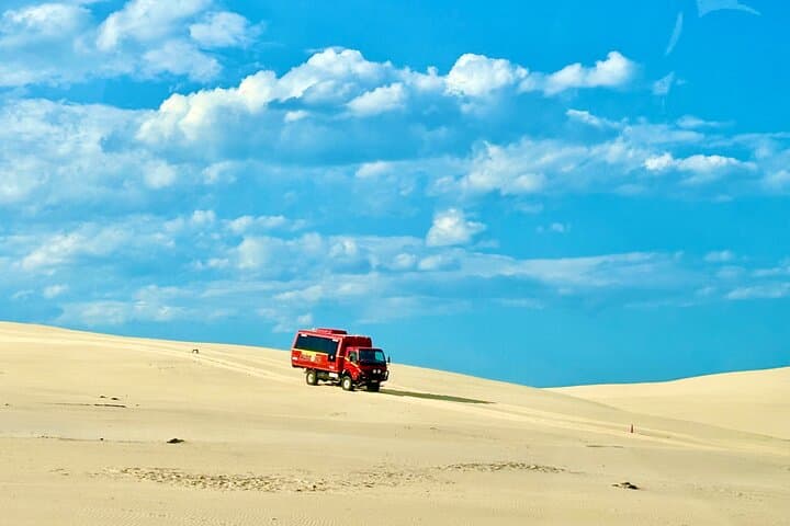 Anna Bay & Nelson Bay Day Tour: Stockton Dunes, Sandboarding and Dolphin Cruise photo 2