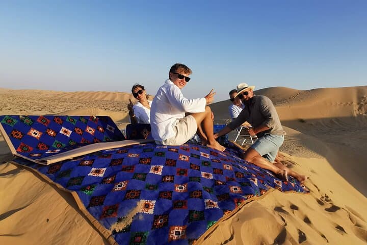 Golden Dunes Overnight Safari — Salalah Empty Quarter Camp & Sunrise Experience photo 2