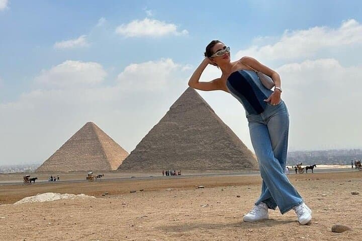 Private Giza Pyramids & Sphinx Tour with Camel Ride and Lunch — VIP Experience