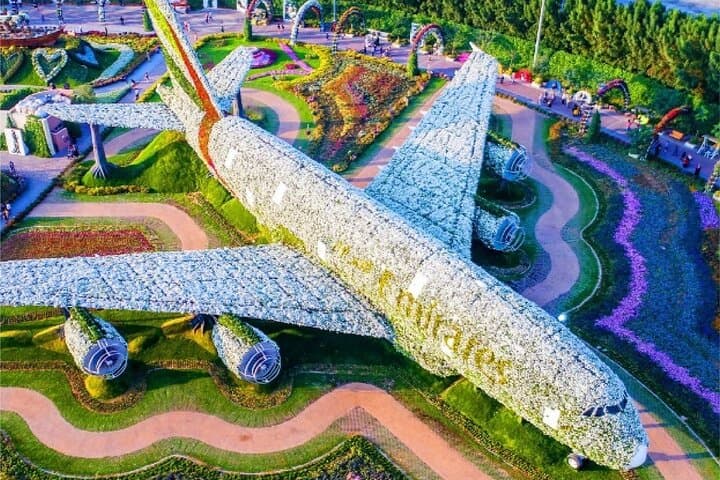 Dubai Frame, Miracle Garden & Global Village: One-Day Dubai Highlights Tour photo 5