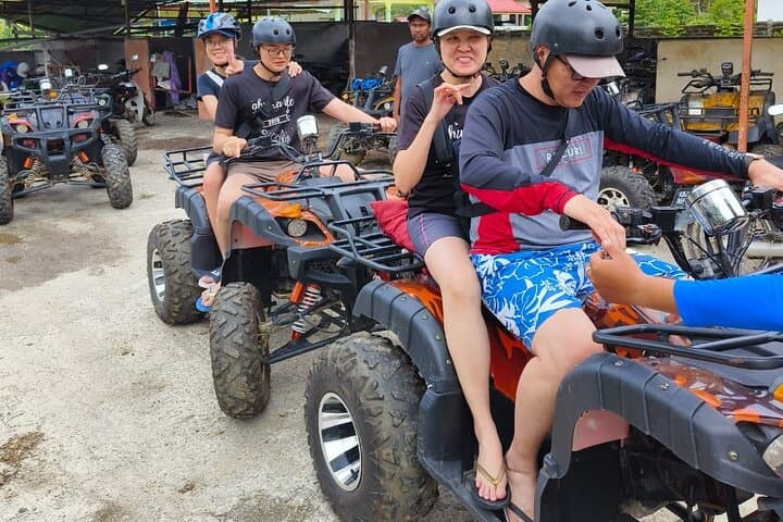 Langkawi Private Day Tour: Eagle Square, Cable Car, Tanjung Rhu & Waterfall Stops photo 4