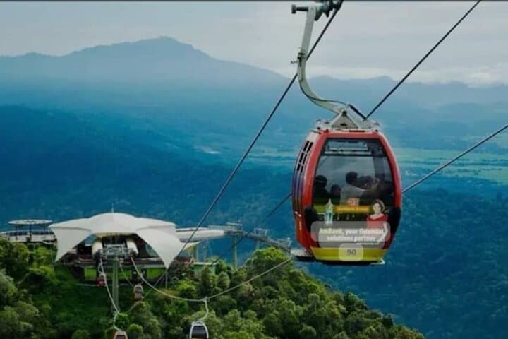 Langkawi Private Day Tour: Eagle Square, Cable Car, Tanjung Rhu & Waterfall Stops