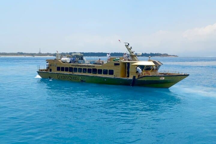Padang Bai to Gili Trawangan Fast Ferry Guide: Golden Queen Crossing photo 2