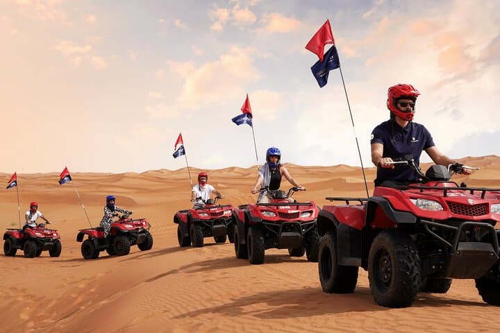 Red Dunes Desert Safari in Dubai: Sandboarding, Dune Bashing & Bedouin-Style BBQ