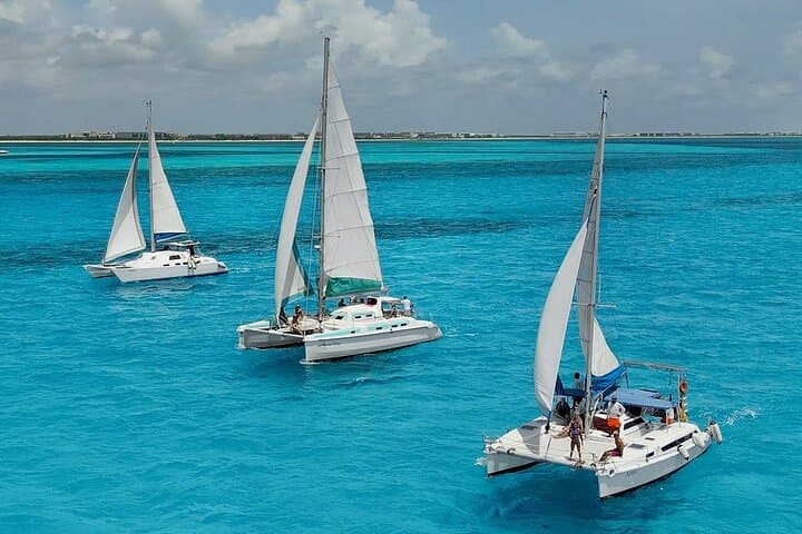 Exclusive Sunrise Sailing and Snorkel at Punta Sam Reef