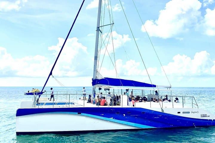 Private Catamaran Sailing to Isla Mujeres: Day Cruise from Playa del Carmen photo 2