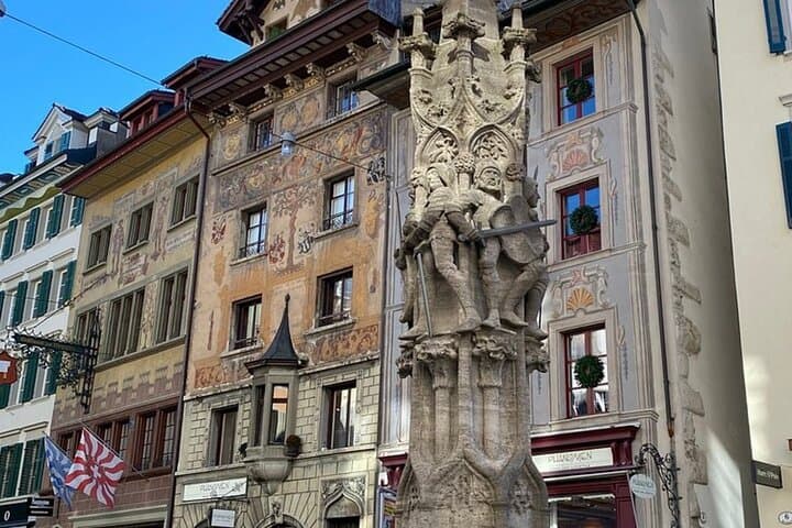 Ultimate Lucerne: Guided Old Town Walk and Lake Lucerne Cruise photo 4