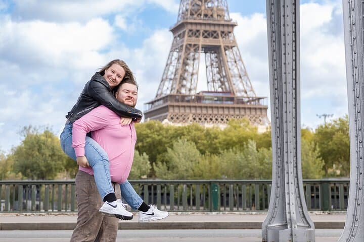 Eiffel Tower Couples Photoshoot: Romantic Paris Photo Session photo 6