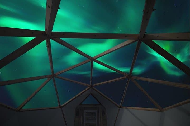 Romance Under the Aurora: Semi-Private Dome & Snowshoe Trip from Whitehorse