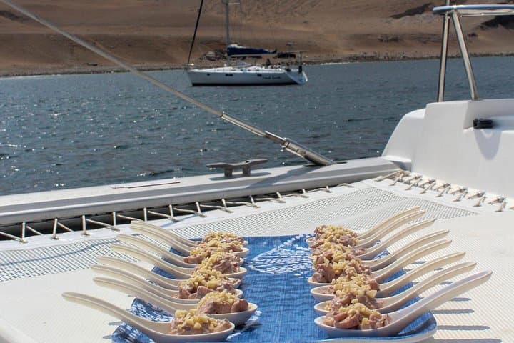 Private Catamaran Charter to San Lorenzo Island from La Punta (Callao) photo 6