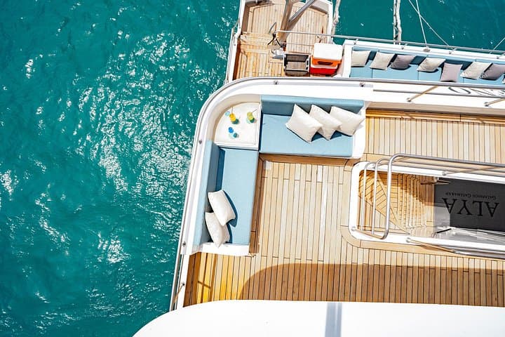 Luxury Galapagos Cruise Aboard the Galaxy Alya — 5–6 Day Catamaran Itineraries photo 2