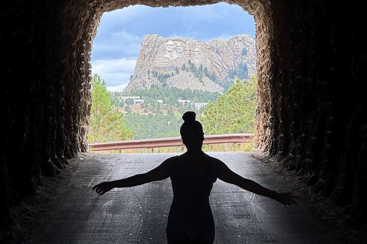 Private Black Hills Tour — Mount Rushmore, Custer State Park & Crazy Horse