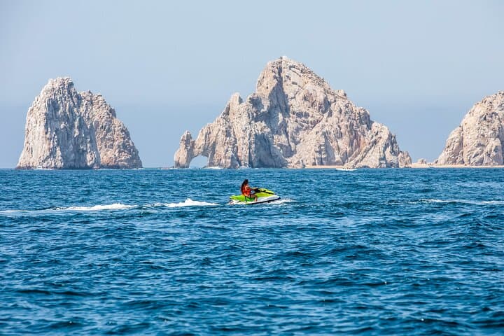 Ride to El Arco: Jet Ski & Speedboat Tour in Cabo San Lucas