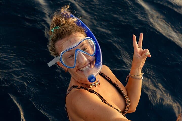Bonaire Snorkel Sunset Catamaran Tour: Evening Snorkel & Dinner Cruise photo 2