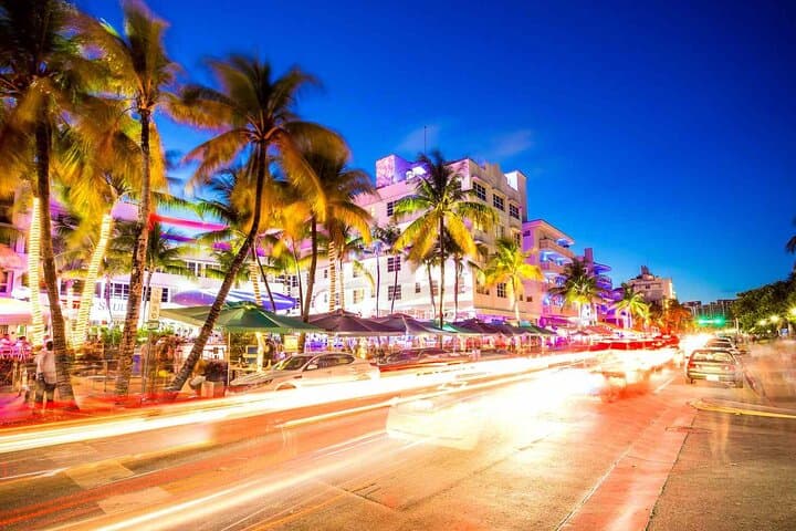 Private Car Service with Driver in Miami — Hourly Lexus Sedan photo 2