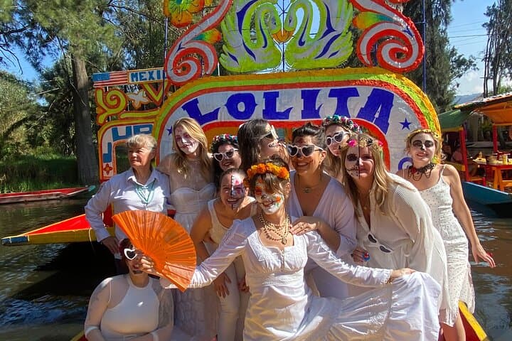 Xochimilco Trajinera Party: Guacamole Contest, Mariachi & Unlimited Drinks photo 5