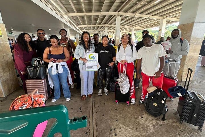 Private Montego Bay Airport Transfer to Princess Hotels — Round-Trip Convenience photo 3