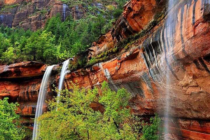 Drive-and-Listen: Zion and Bryce Canyon Self-Guided Audio Tour photo 3