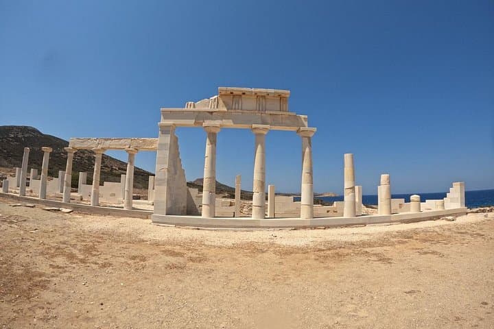 Half-Day Cruise from Aliki: Paros, Antiparos, Despotiko & the Blue Lagoon photo 3