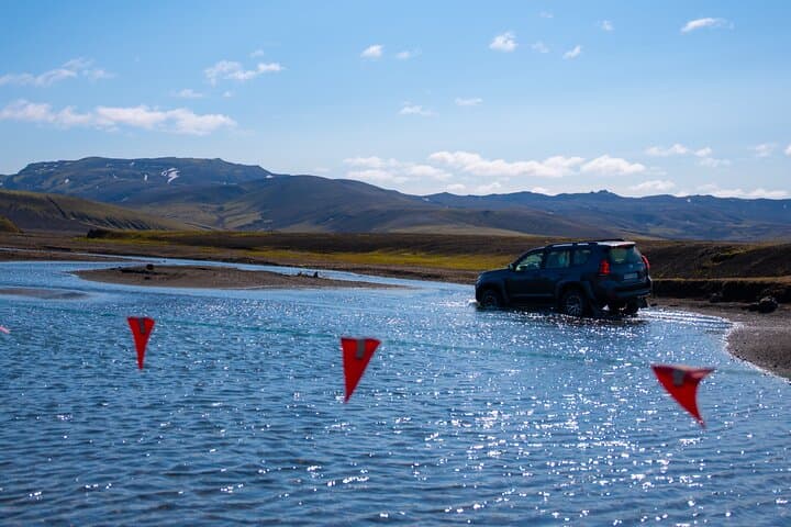 Private Highland Expedition to Landmannalaugar: Rhyolite Trails & Hot Springs photo 4