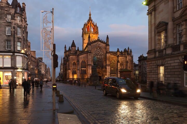 Spectral Encounters: Private Ghost Walking Tour of Edinburgh's Royal Mile & Canongate Kirk photo 2