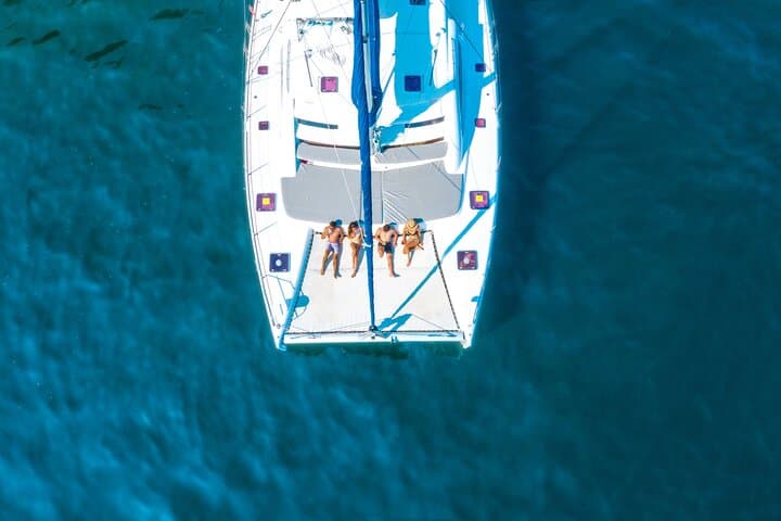 Luxury Catamaran Sailing and Guided Snorkel on the Riviera Maya Reef photo 4