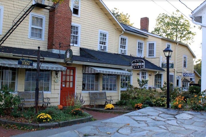 Blowing Rock Scavenger Hunt and Escape Game — Self-Guided Walking Mystery photo 3