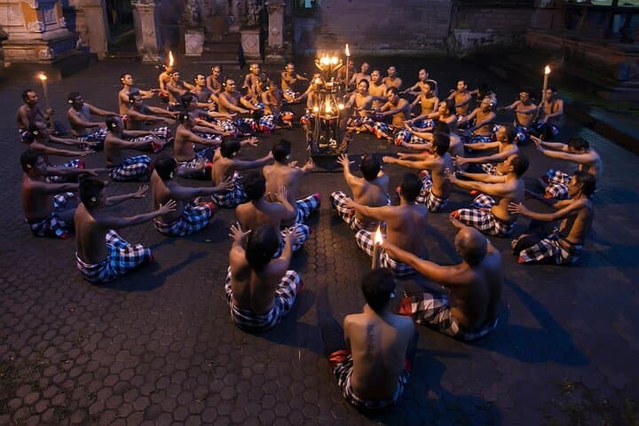 4-Day Bali Authentic Experience: Uluwatu, Tegalalang & Ubud Culture photo 3