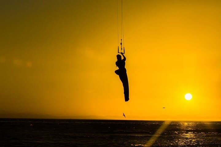 Red Sea Kite Surfing: 3-Hour Hurghada Beginner Taster photo 4