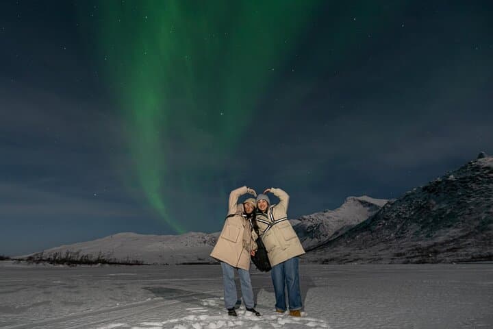 Private Northern Lights Minivan Tour from Tromsø — Aurora Chase with Guide-Photographer photo 4