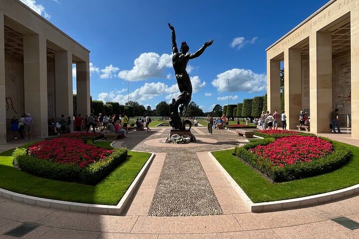Experience D-Day History: Normandy Beaches and Memorial Tour photo 4