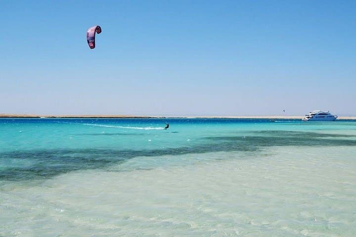Hurghada Kite Surfing Lesson: 2-Hour Red Sea Adventure with Hotel Transfer photo 4