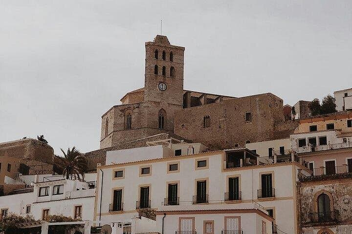 Ibiza in a Day: Best Shore Excursion to Dalt Vila, Santa Gertrudis & Santa Eulalia photo 4