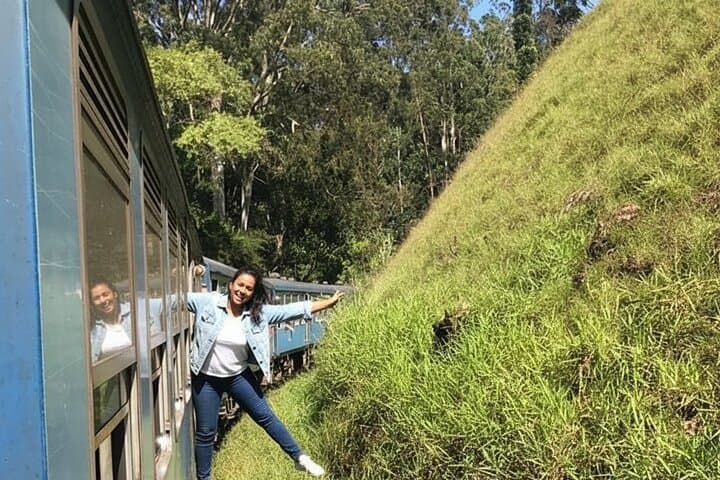 4-Day Sri Lanka Highlights Tour: Bentota, Kandy & Colombo photo 2