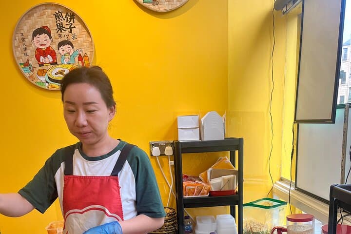 Edinburgh Asian Quarter Food Tour: Local Scottish & Pan-Asian Eats photo 2