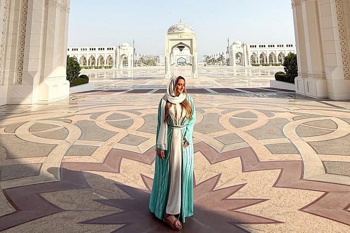 Abu Dhabi Private Day Tour to Sheikh Zayed Grand Mosque & Qasr Al Watan photo 1
