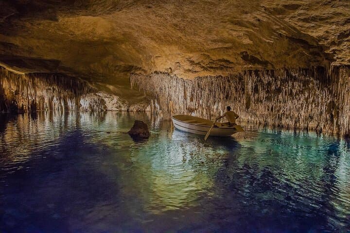 Exploring the Drach and Hams Caves: Full-Day Underground Tour in Mallorca photo 4