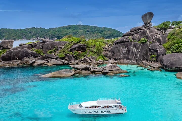 Similan Islands Premium Speed Catamaran Day Tour from Khao Lak