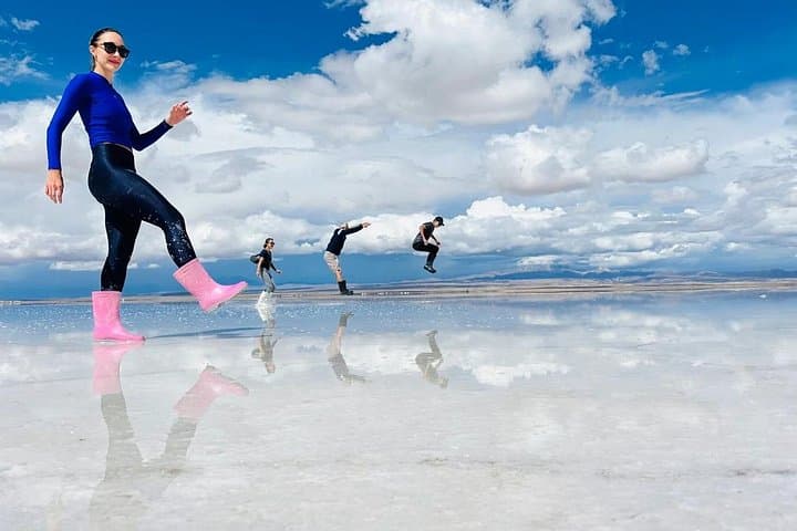 Full-Day Salar de Uyuni Tour: Train Cemetery, Colchani & Incahuasi Island photo 1