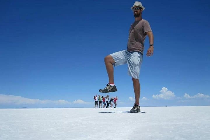 Full-Day Salar de Uyuni Tour: Train Cemetery, Colchani & Incahuasi Island photo 3
