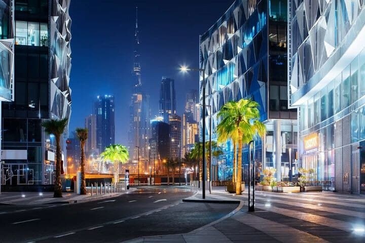 Dubai After Dark: Private 4x4 Night City Tour photo 3