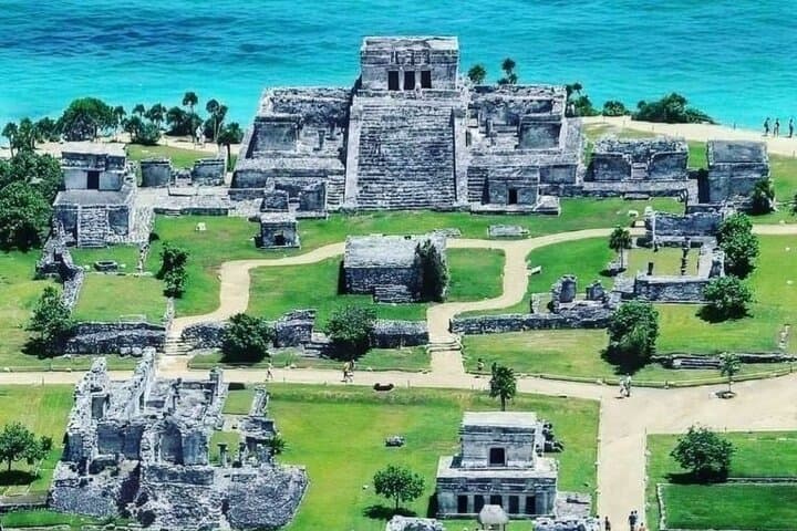 Tulum Ruins and Cenote Private Tour: Half-Day Mayan Ruins, Cliff Views & Cenote Swim photo 5