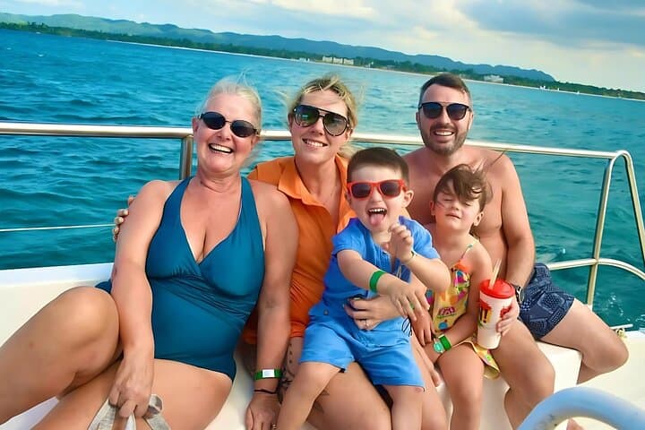 Negril Adults-Only Sunset Catamaran: Open Bar, DJ & Snorkel photo 6