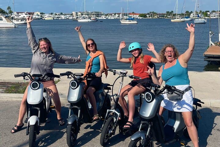Private Trike & Moped Tour of Downtown Naples, FL — 90-Minute Guided Ride photo 4