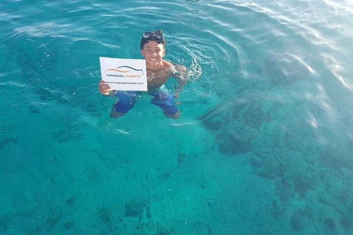 Hula Hula Island Sea Trip: Snorkel, Dolphins & Lunch from Hurghada