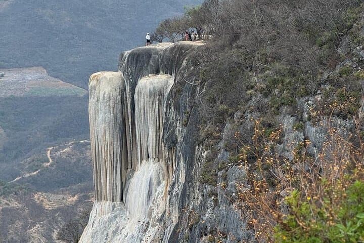 Hierve el Agua and Teotitlán del Valle Day Tour from Oaxaca: Petrified Waterfalls & Zapotec Weaving photo 3