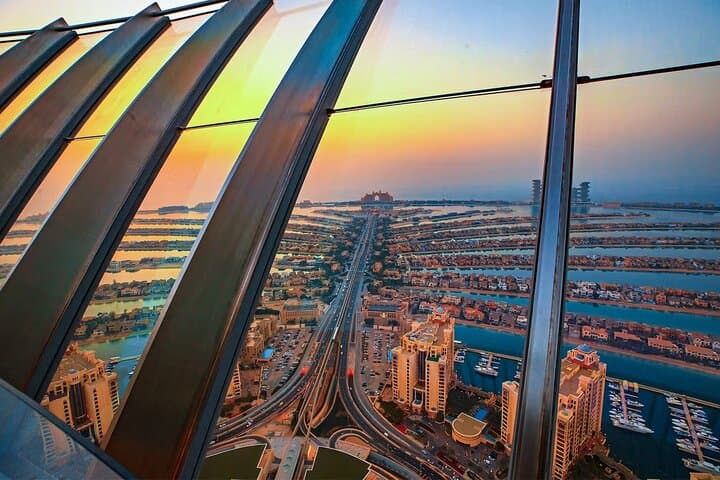 See Dubai From Above: The View at The Palm + Dubai Frame Combo Ticket photo 5