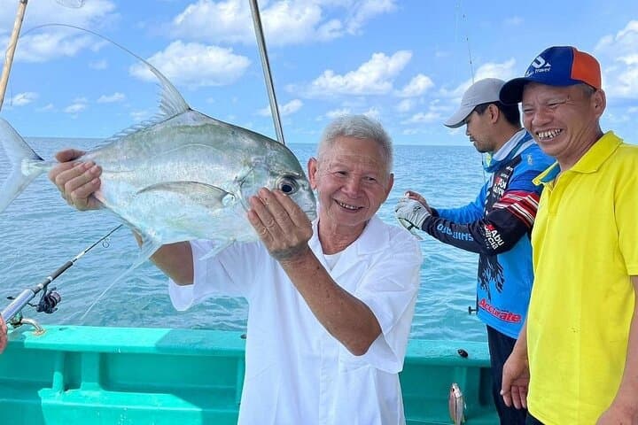 Phu Quoc Deep Sea Fishing Experience — An Thoi & May Rut Island Fishing Tour