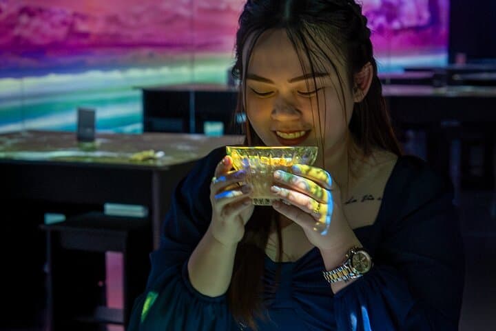 Arte Museum Dubai Tea Bar: Immersive Digital Art & Tea Bar Experience photo 6