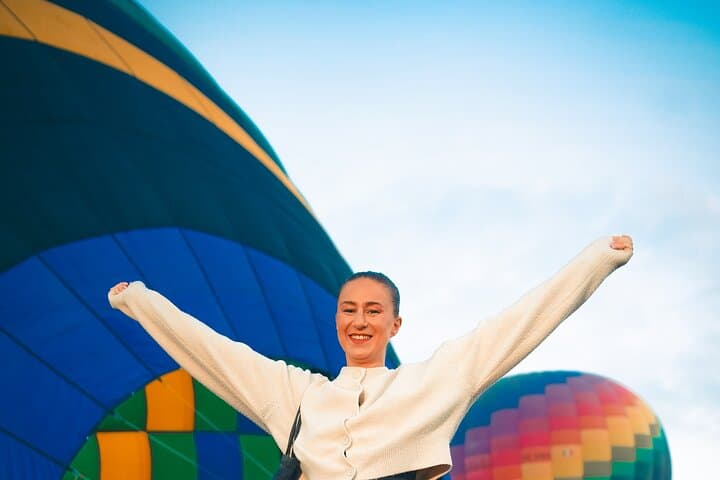 Sunrise Balloon Over Teotihuacan with Cave Breakfast at La Gruta photo 6